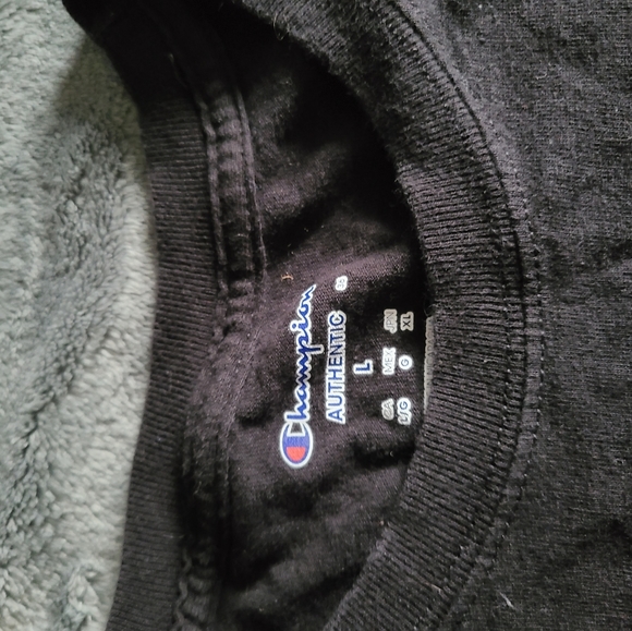 Champion Tee - Picture 2 of 4